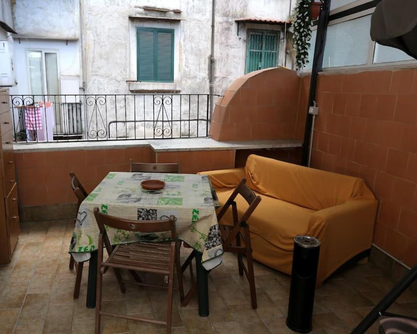 Casa Vacanza Russo Enzo Naples Exterior photo