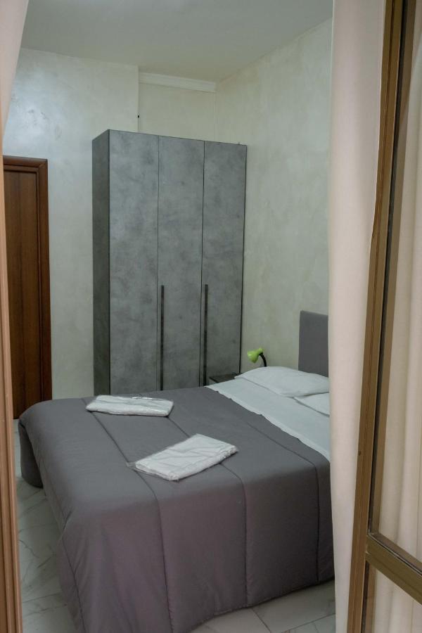 Casa Vacanza Russo Enzo Naples Exterior photo